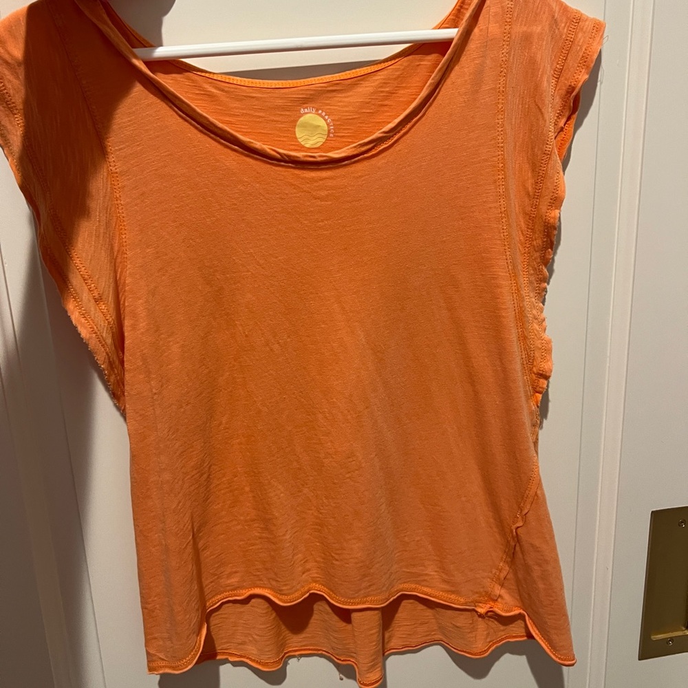 Anthropologie comfy tee! So cute & worn twice
